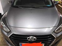 Gebraucht Hyundai i40 Premium 141 PS (103 kW) 2017 Grau Kombi