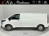 Neu Maxus eDeliver 7 150 kW (204 PS) 2025 Weiß Van