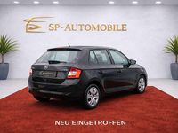 Gebraucht Skoda Fabia Ambition 60 PS (44 kW) 2016 Schwarz Limousine