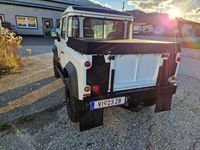 gebraucht Land Rover Defender 90" Station Wagon E 2,2