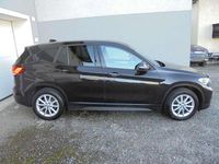 gebraucht BMW X1 18 d NAVI, LED, AHK, SHZ, SPORTSITZE, PDC, DAB+