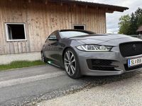 gebraucht Jaguar XE 20d R-Sport Aut.