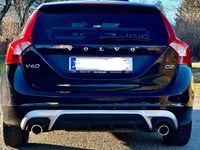 gebraucht Volvo V60 D2 Kinetic R-Design