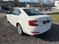 gebraucht Skoda Octavia Style *Klimaautomatik*Sitzheizung*DSG*90 tkm*