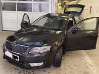 gebraucht Skoda Octavia Combi 20 TDI Ambition DSG