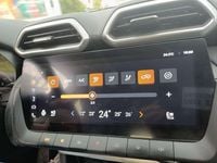 Gebraucht MG ZS Luxury 102 PS (75 kW) 2024 Grau SUV