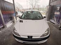 Gebraucht Peugeot 206 68 PS (50 kW) 2002 Limousine