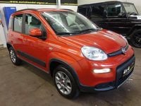Gebraucht Fiat Panda 4x4 Rock 84 PS (61 kW) 2016 Rot Kleinwagen