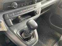 Gebraucht Peugeot Expert S 120 PS (88 kW) 2022 Weiß Van