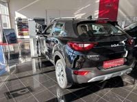 Neu Kia Stonic Silver 99 PS (72 kW) 2025 SUV