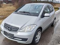 Gebraucht Mercedes A160 Edition 82 PS (60 kW) 2010 Silber Limousine