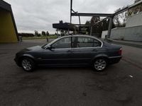 gebraucht BMW 320 320 i Comfort-Edition Aut.