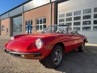 Gebraucht Alfa Romeo Spider 131 PS (96 kW) 1978 Rot Cabrio