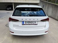 gebraucht Skoda Octavia OctaviaCombi 2,0 TDI Active Active