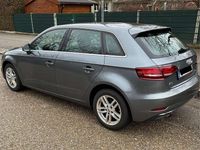 Gebraucht Audi A3 116 PS (85 kW) 2017 Grau Limousine