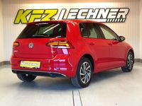Gebraucht VW Golf VII Sound 116 PS (85 kW) 2017 Rot Limousine
