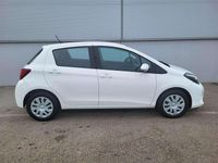gebraucht Toyota Yaris 1,0 VVT-i Active Limousine