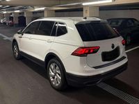 gebraucht VW Tiguan Allspace 20 TDI SCR DSG Life