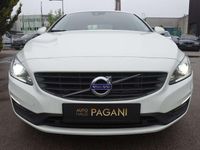 Gebraucht Volvo V60 150 PS (110 kW) 2016 Weiß Kombi
