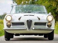 Gebraucht Alfa Romeo 2000 115 PS (84 kW) 1959 Weiß Cabrio