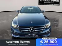 Gebraucht Mercedes E200 Avantgarde 160 PS (117 kW) 2019 Blau Limousine