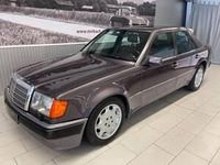 Gebraucht Mercedes E500 326 PS (239 kW) 1992 Andere Limousine