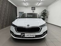 gebraucht Skoda Octavia Combi 20 TDI Style DSG / LED/ VIRTUAL/ HEAD UP...