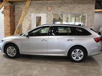 gebraucht Skoda Octavia Combi 2,0 TDI 4x4 Ambition DSG