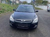 gebraucht Hyundai i30 1.6 CRDi Classic
