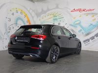 gebraucht Mercedes A180 d Aut. *TEILLEDER, LED, NAVI, RFK*