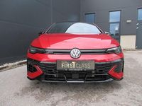 Gebraucht VW Golf VIII GTI Clubsport 300 PS (220 kW) 2025 Mittelrot  metallic Limousine