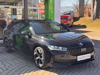 Neu Skoda Superb SportLine 193 PS (141 kW) 2025 Schwarz  metallicperleffektno Kombi