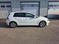 Gebraucht VW e-Golf 100 kW (136 PS) 2017 Weiß Kleinwagen