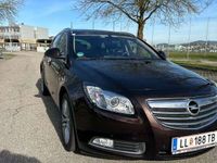 gebraucht Opel Insignia 2.0 Bi Turbo CDTI Sports Tour. Aut. Innovation