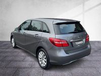 gebraucht Mercedes 180 B Style LED Navi Shz Tempomat