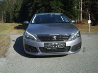Gebraucht Peugeot 308 SW Active 120 PS (88 kW) 2018 Grau Kombi