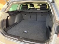 Gebraucht VW Passat Business 150 PS (110 kW) 2024 Silber  metallic Kombi