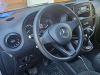 Gebraucht Mercedes Vito 102 PS (75 kW) 2021 Weiß Van