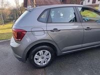 Gebraucht VW Polo 80 PS (58 kW) 2021 Grau Kleinwagen