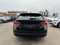 gebraucht Skoda Octavia Combi 20 TDI Ambition DSG