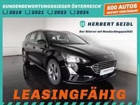 Gebraucht Ford Focus Cool & Connect 95 PS (69 kW) 2022 Obsidianschwarzmet. Kombi