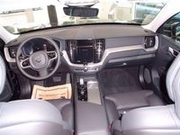 Gebraucht Volvo XC60 Plus 252 PS (185 kW) 2024 Schwarz SUV
