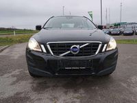 Gebraucht Volvo XC60 Kinetic 163 PS (119 kW) 2010 Schwarz SUV
