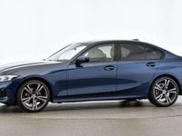 Gebraucht BMW 318 Shadowline 156 PS (114 kW) 2024 Phytonicblau Limousine
