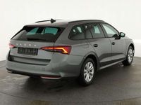 gebraucht Skoda Octavia Combi 2.0 TDI 110 kW Selection DSG N...