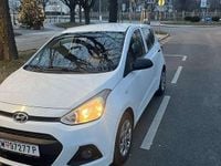 Gebraucht Hyundai i10 Comfort 87 PS (63 kW) 2015 Kleinwagen