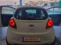 Gebraucht Ford Ka Ambiente 69 PS (50 kW) 2011 Weiß Kleinwagen