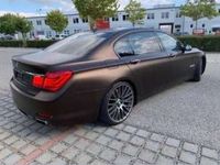 gebraucht BMW 750L 750 i xDrive Aut.