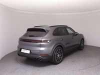 Gebraucht Porsche Cayenne 305 PS (224 kW) 2025 Mittelgrau  metallic SUV