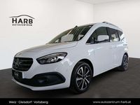 Gebraucht Mercedes T180 116 PS (85 kW) 2024 Weiß Van / Kleinbus
